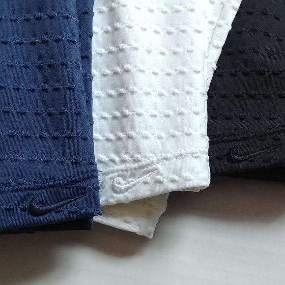 🌈2/$25:Nike White long sleeve top - Picture 3 of 4